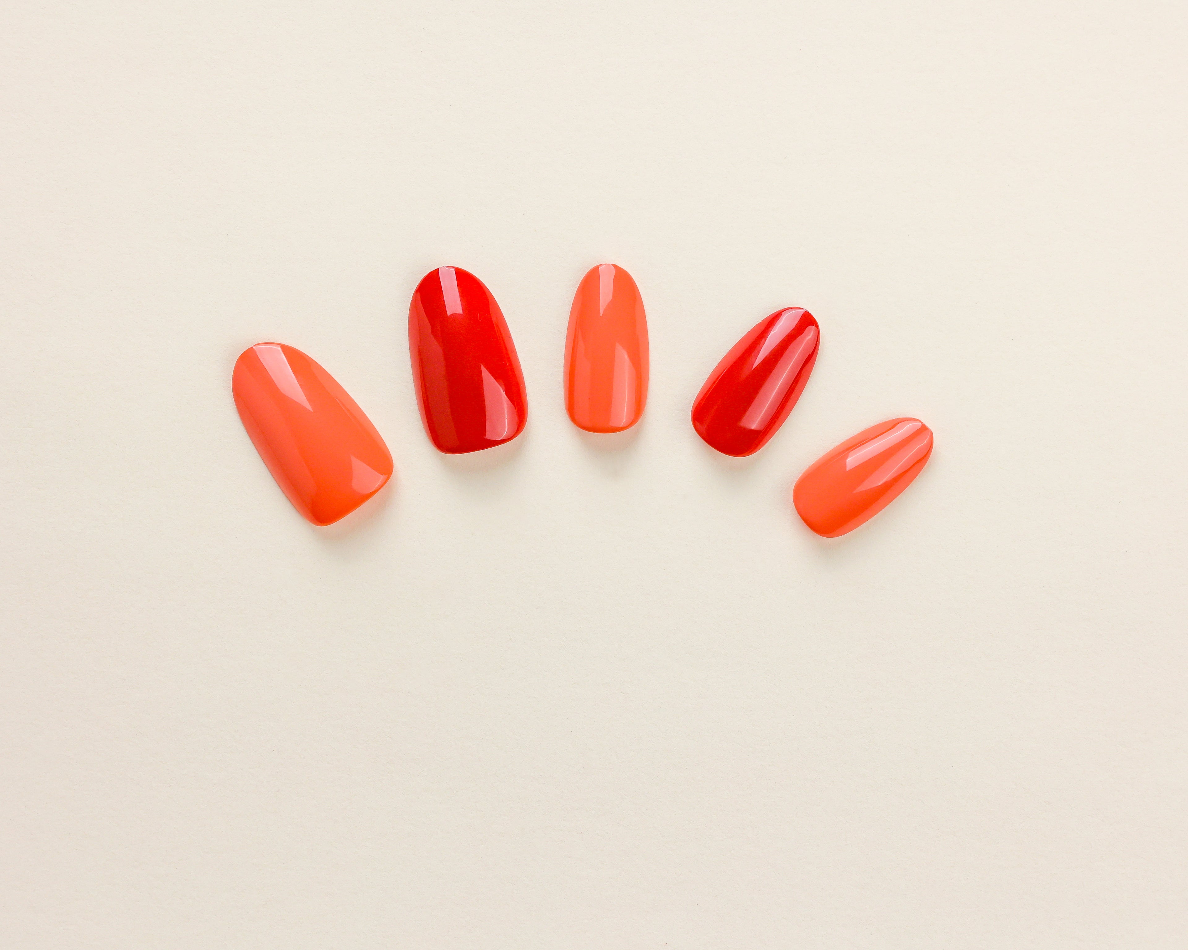 Heatwave - Medium Oval - 30 Adet Takma Tırnak