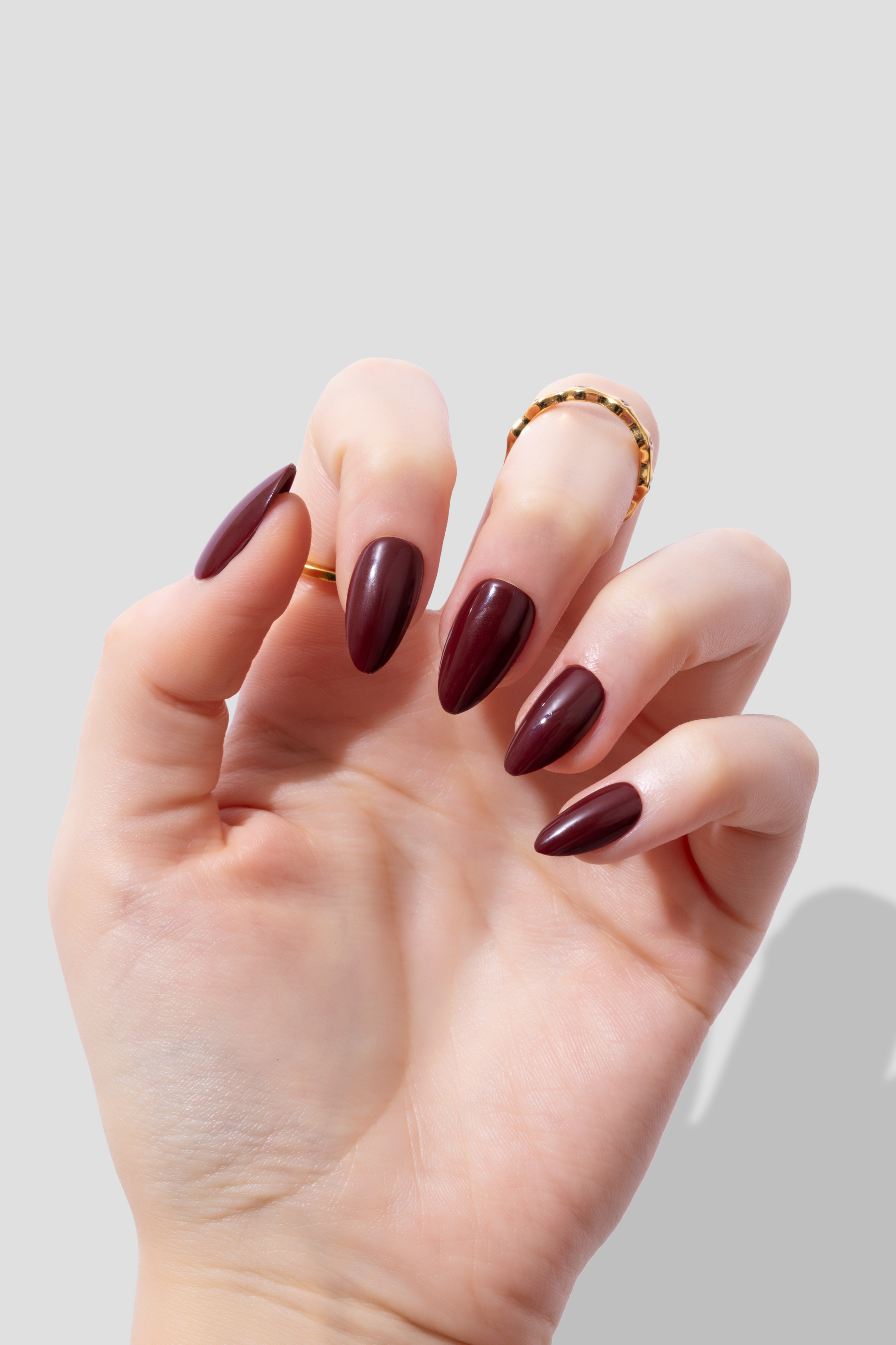 Bordeaux Grace - Short Almond - 30 Adet Takma Tırnak