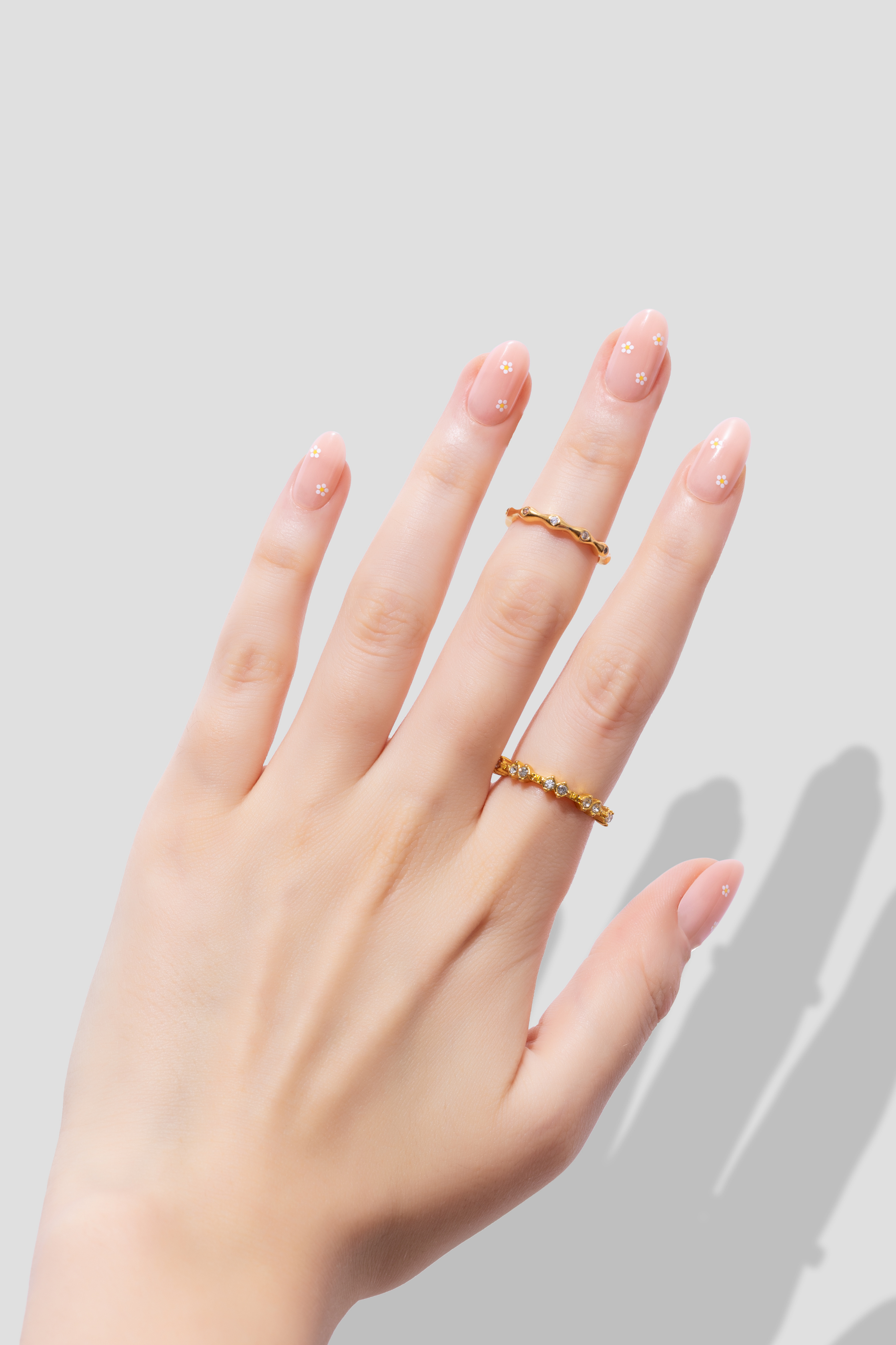 Daisy Dream - Short Oval - 30 Adet Takma Tırnak