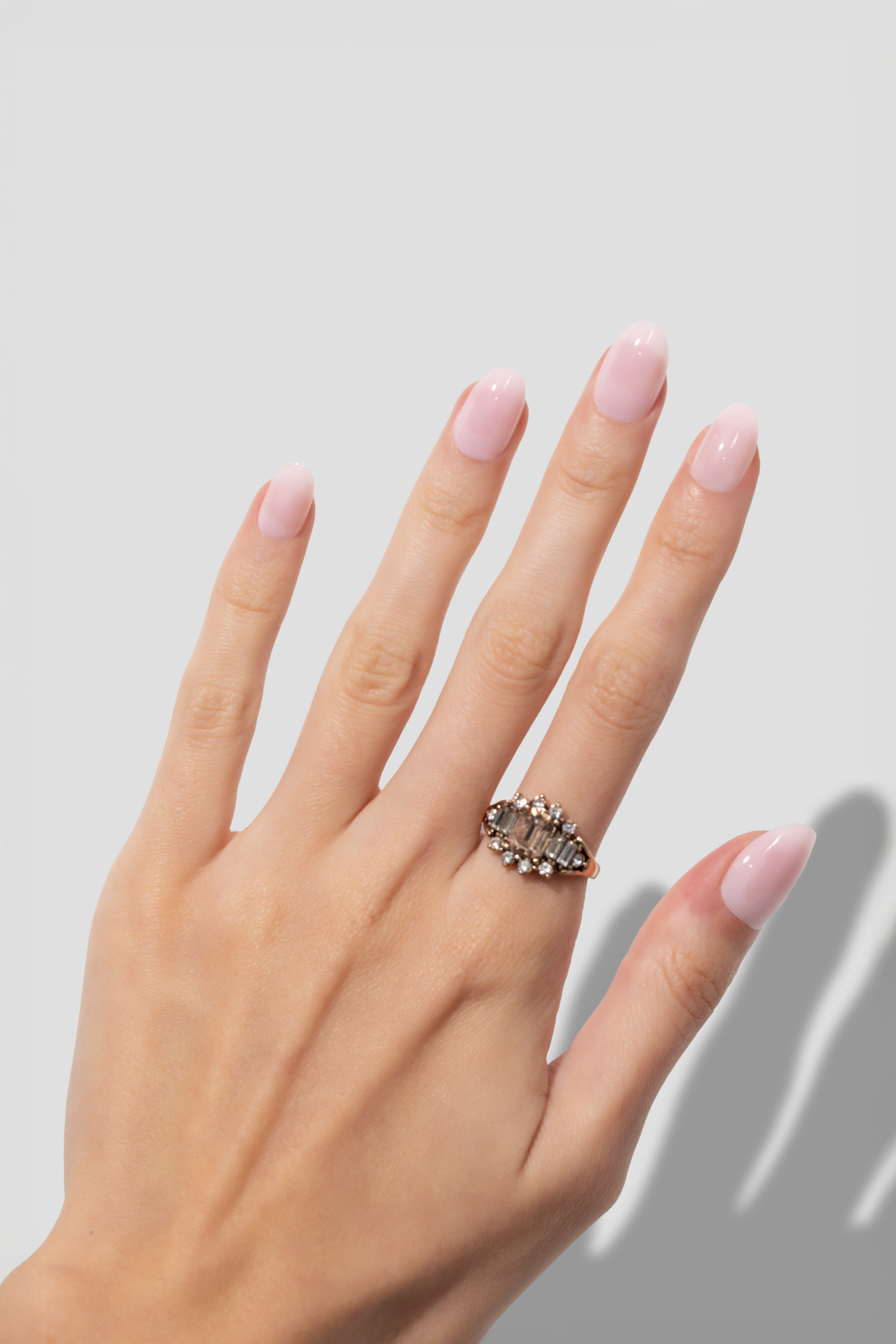 Dreamy Pink - Short Oval - 30 Adet Takma Tırnak