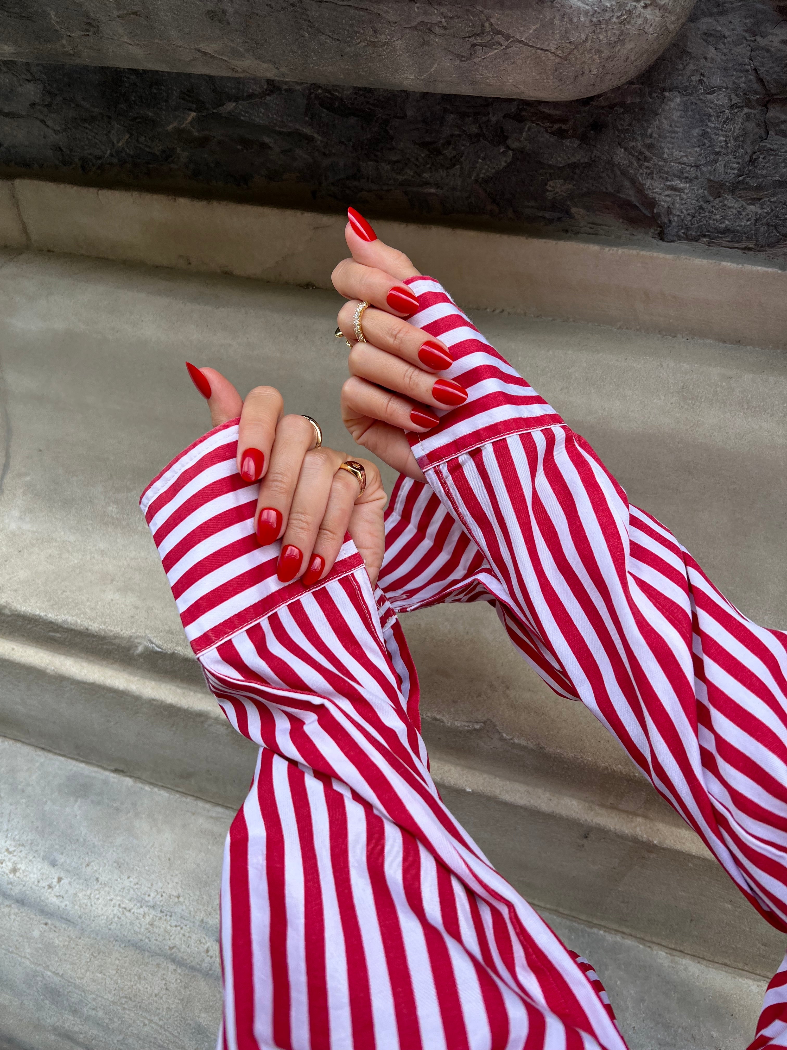 Scarlet Flame - Short Oval - 30 Adet Takma Tırnak