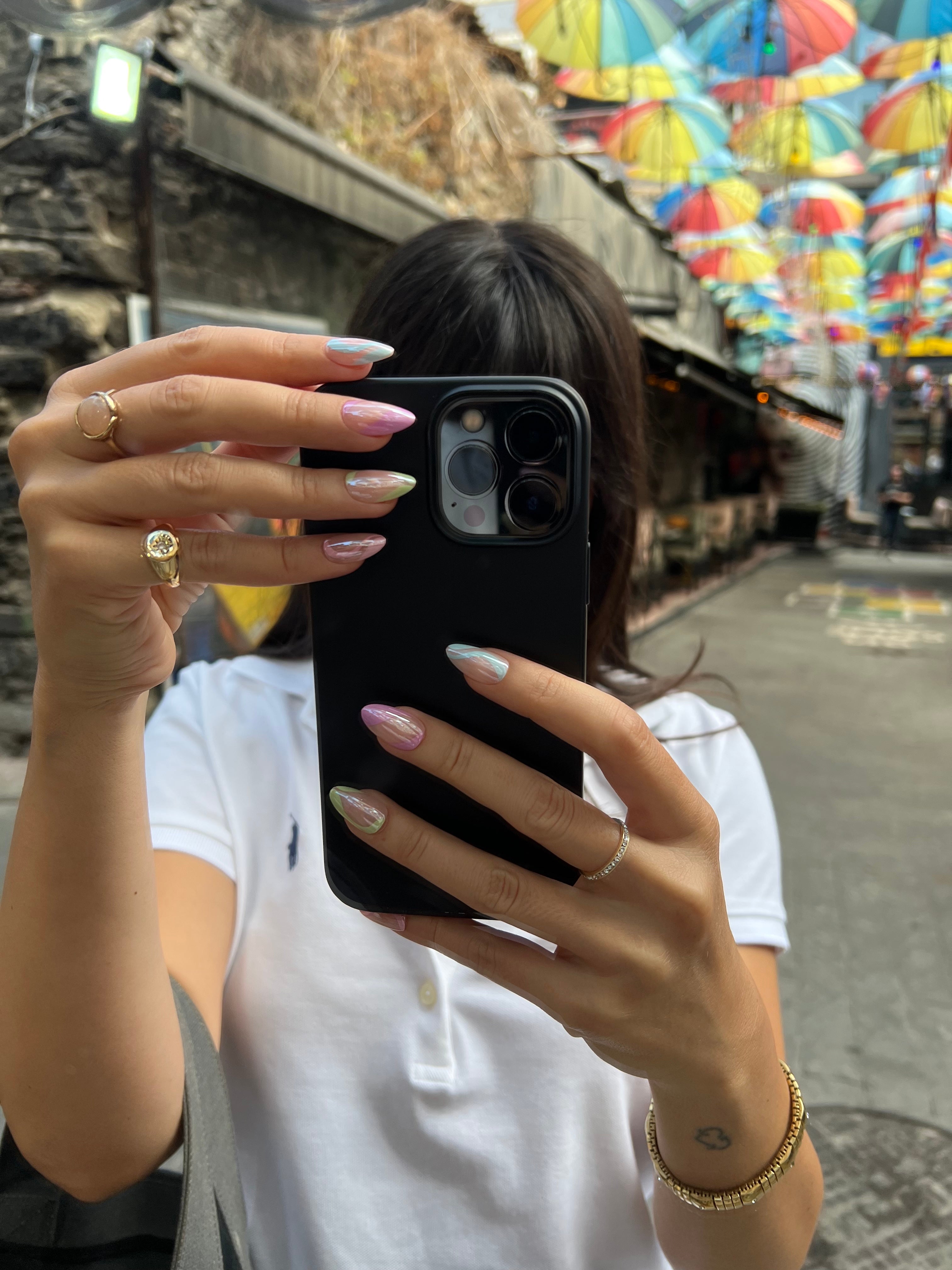 Rainbow Swirl - Short Almond - 30 Adet Takma Tırnak