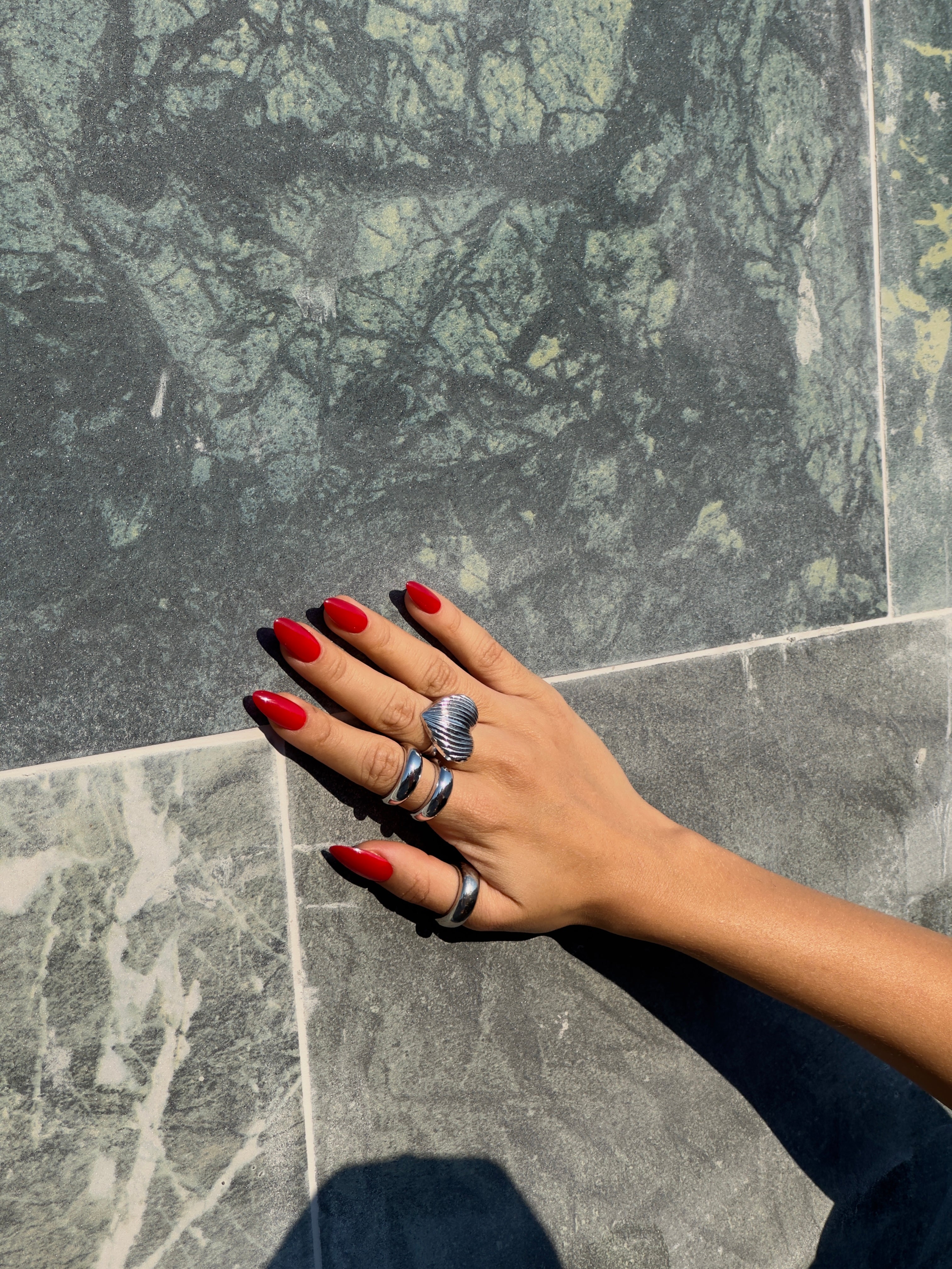 Red Alert - Medium Almond - 30 Adet Takma Tırnak