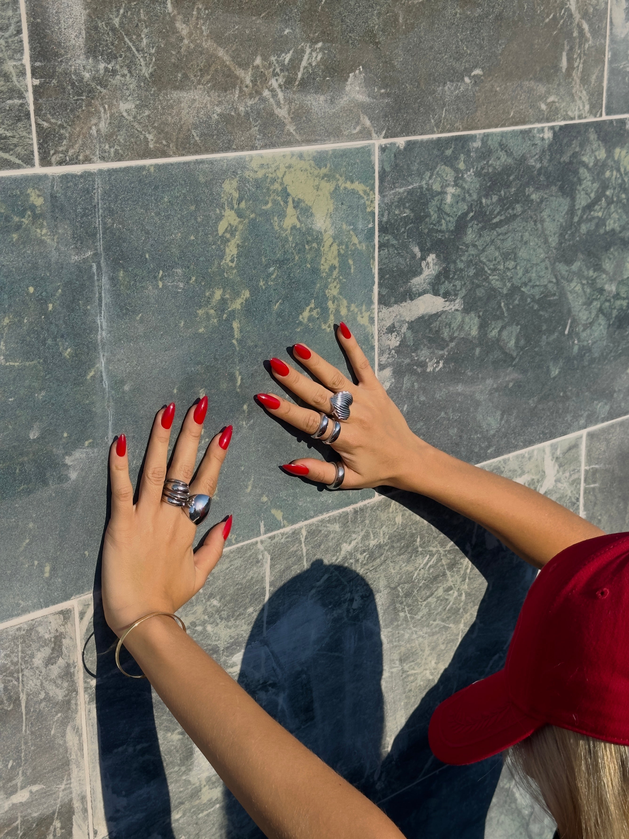 Red Alert - Medium Almond - 30 Adet Takma Tırnak