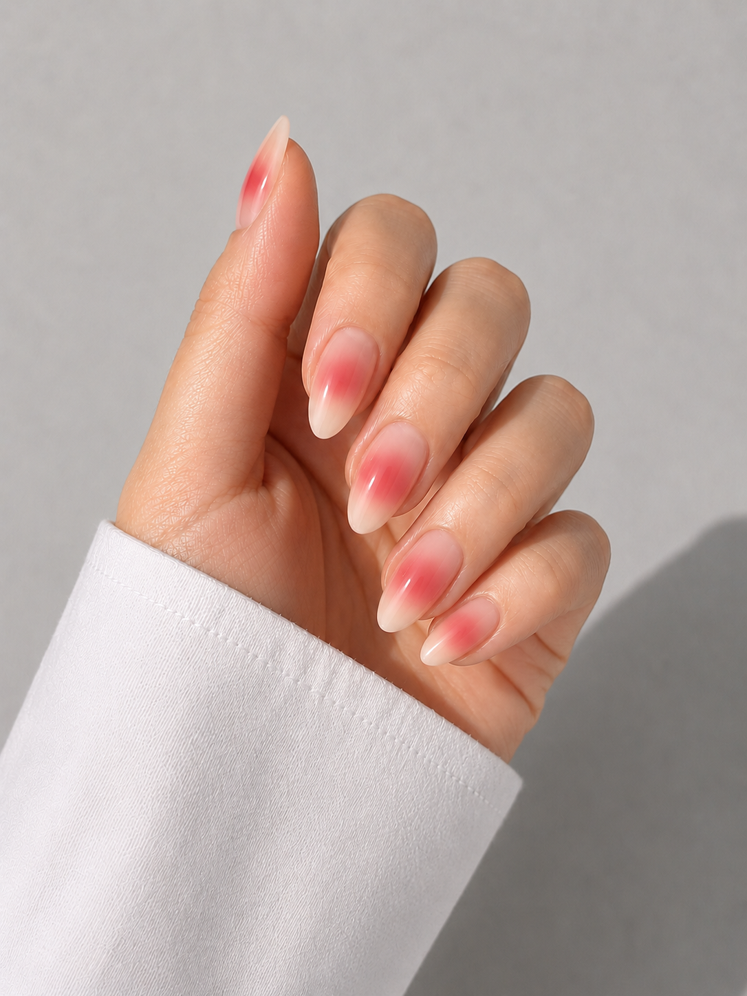 Blushing Petal - Short Almond - 30 Adet Takma Tırnak