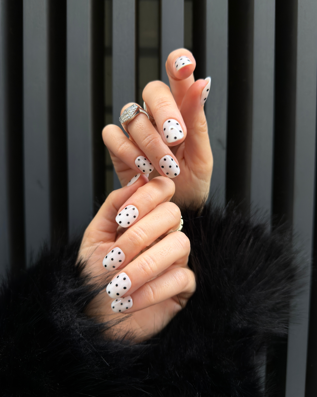 Polka Cutie - XS Squoval - 30 Adet Takma Tırnak