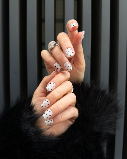 Polka Cutie - XS Squoval - 30 Adet Takma Tırnak