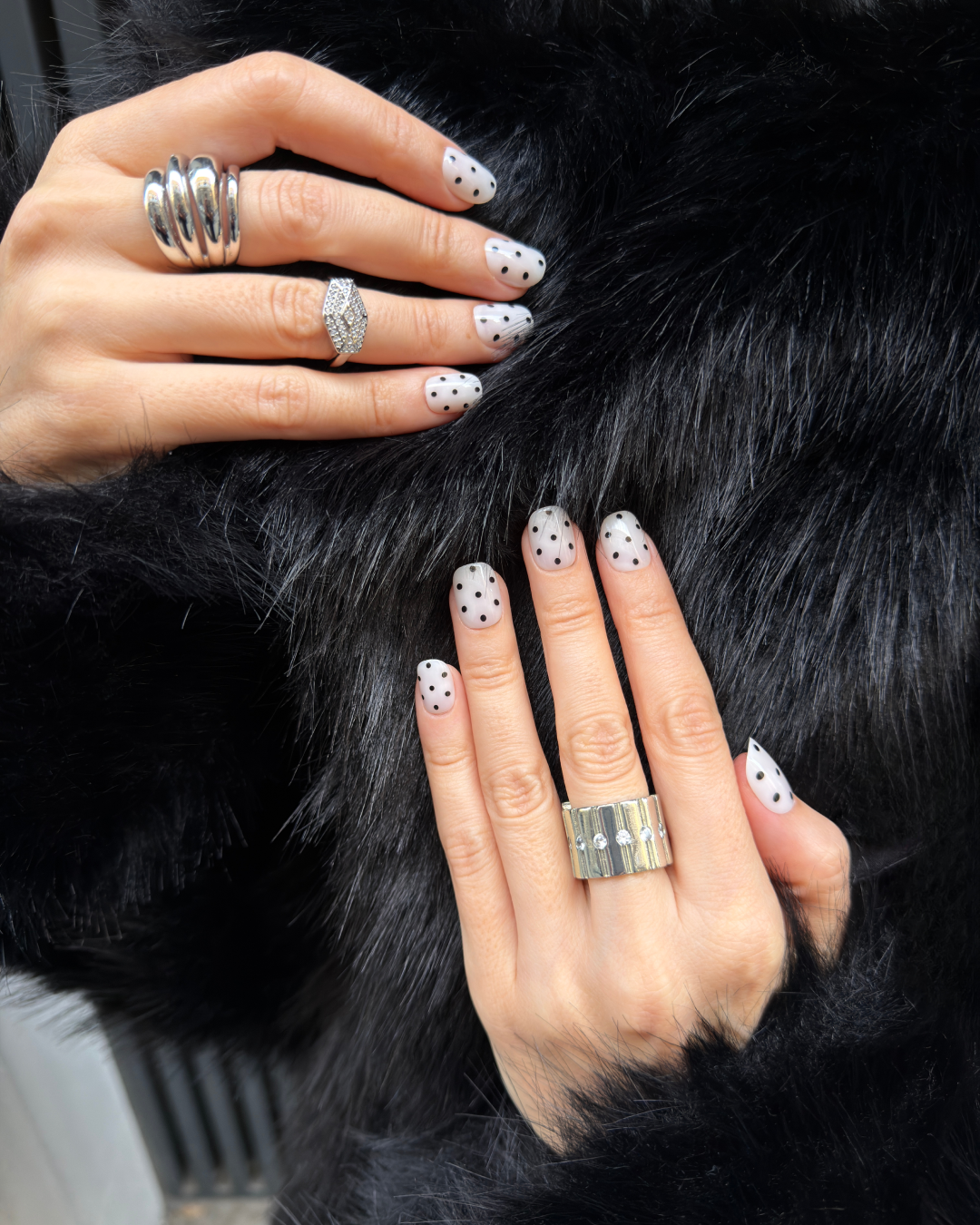 Polka Cutie - XS Squoval - 30 Adet Takma Tırnak