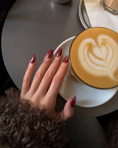 Bordeaux Muse - Short Almond - 30 Adet Takma Tırnak