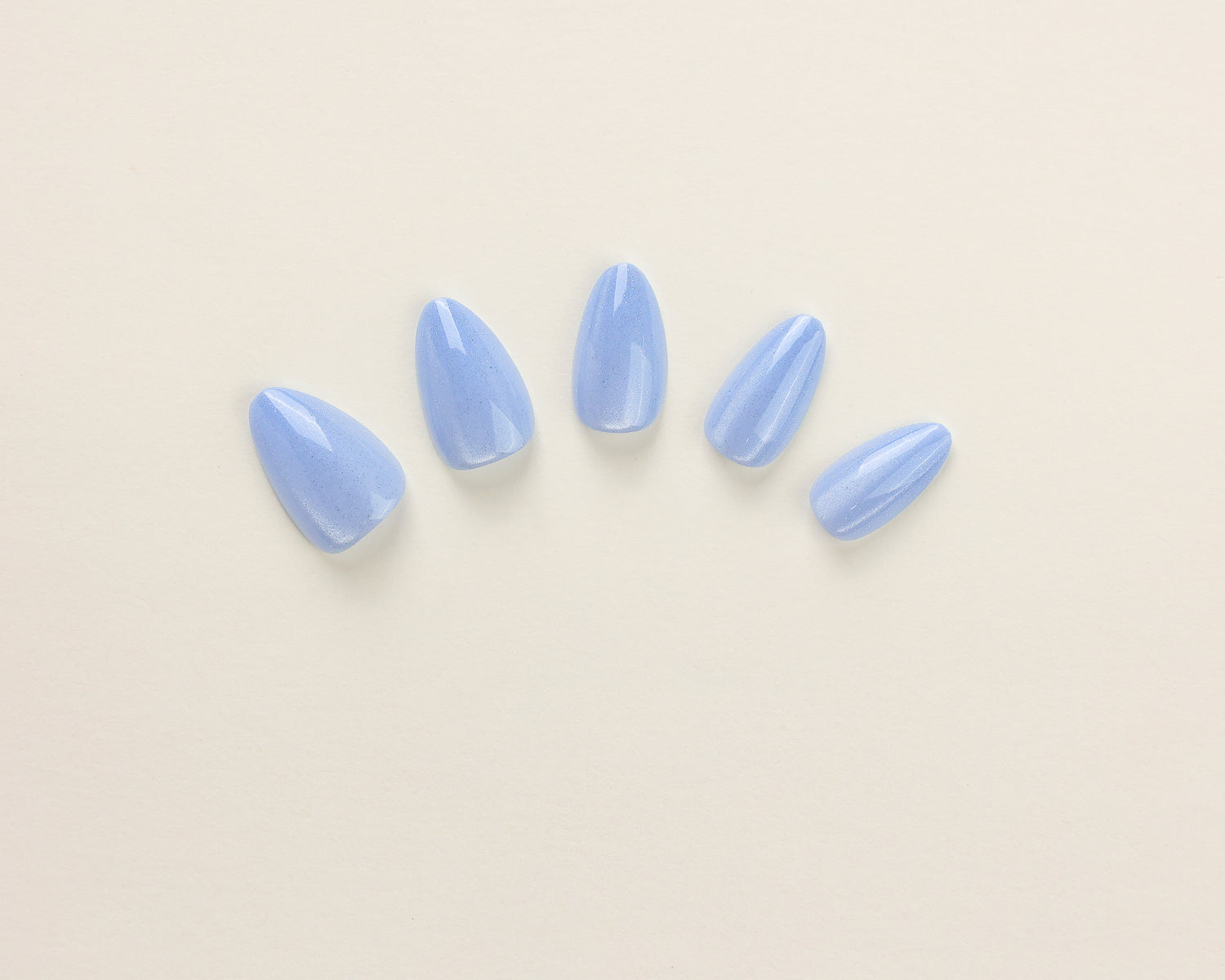 Bluebell Dust - Short Almond - 30 Adet Takma Tırnak