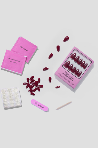 Bordeaux Muse - Short Almond - 30 Adet Takma Tırnak