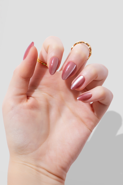 Coral Whisper-Short Almond - 30 Adet Takma Tırnak