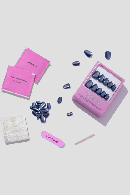 Cosmic Navy - Short Oval - 30 Adet Takma Tırnak