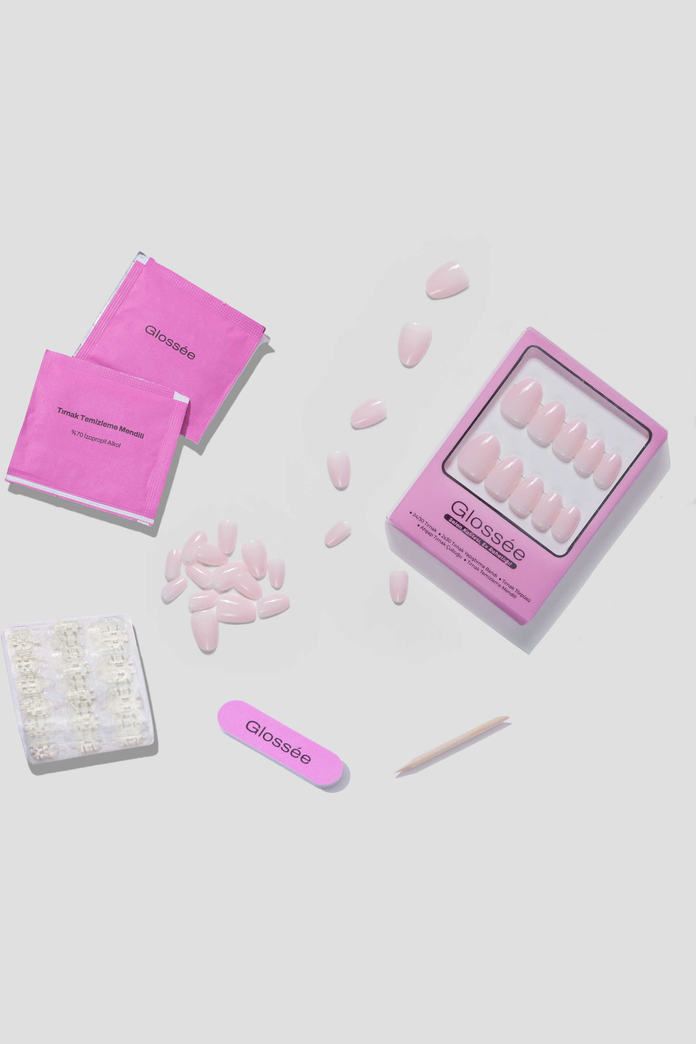 Dreamy Pink - Short Oval - 30 Adet Takma Tırnak