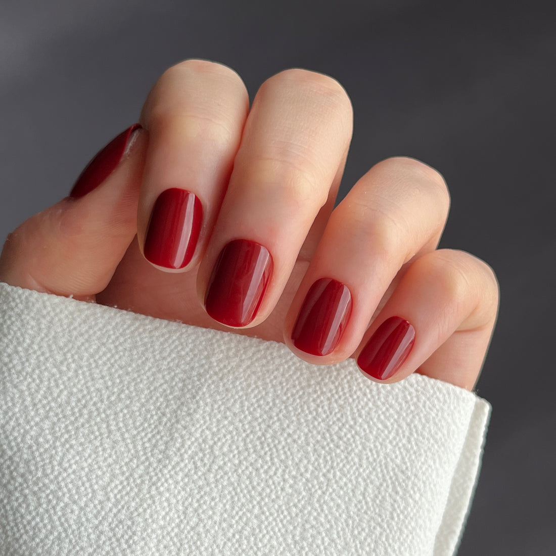Red Temptation - XS Squoval - 30 Adet Takma Tırnak