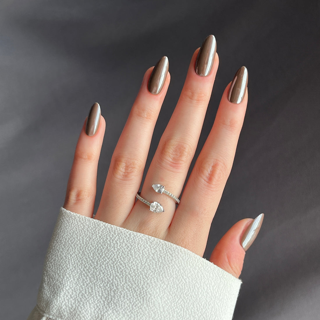 Mocha Muse - Medium Almond - 30 Adet Takma Tırnak