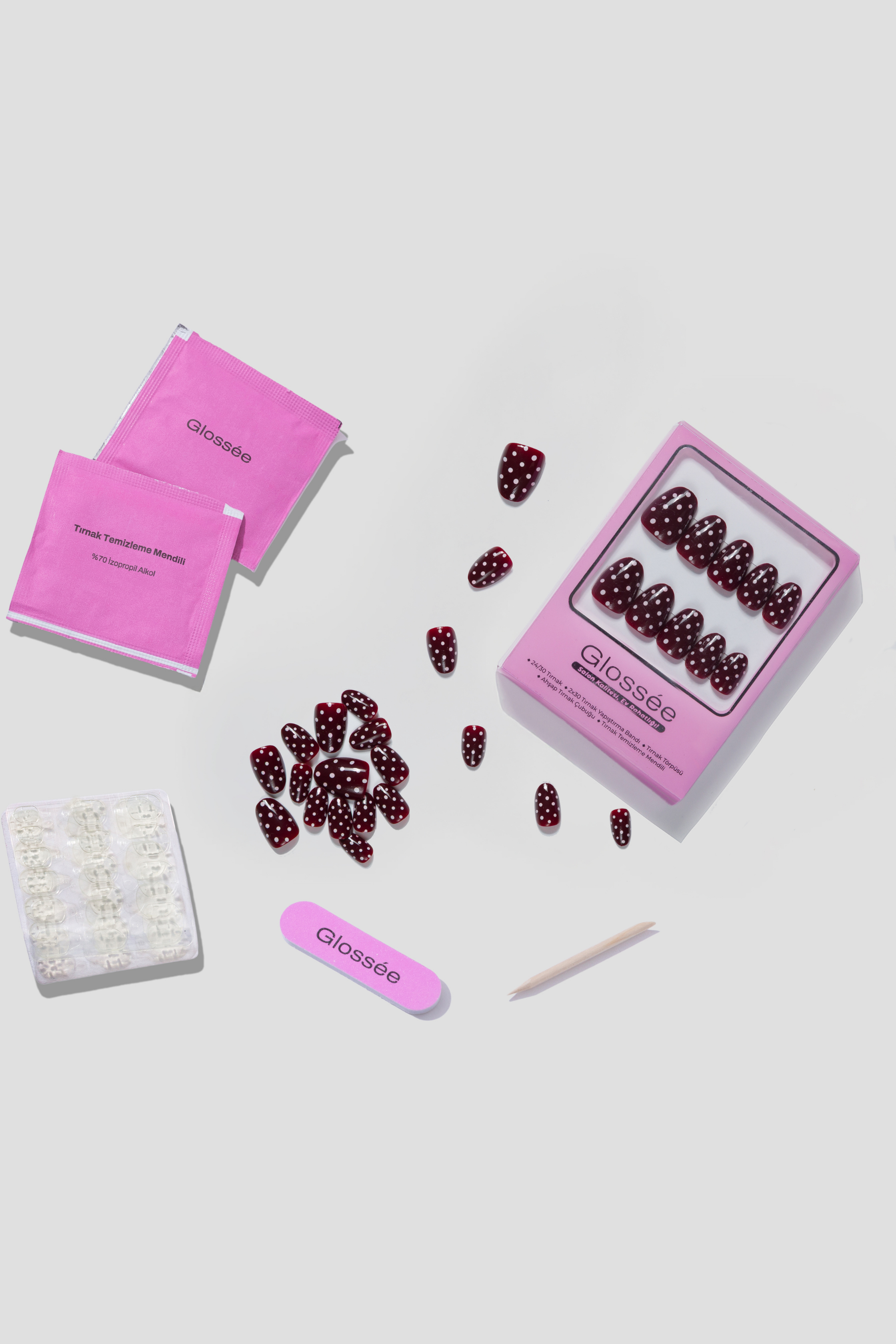 Miss Polka - Short Oval - 30 Adet Takma Tırnak