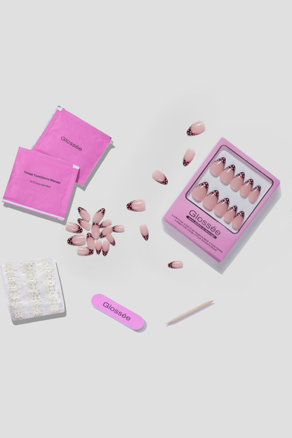 Polka French - Short Almond - 30 Adet Takma Tırnak