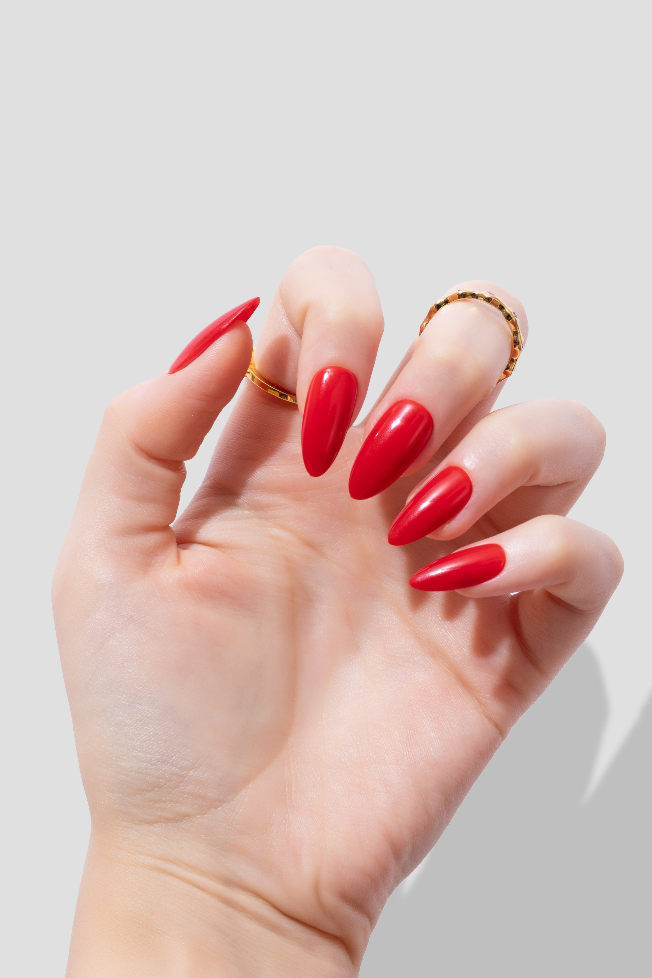 Red Alert - Medium Almond - 30 Adet Takma Tırnak