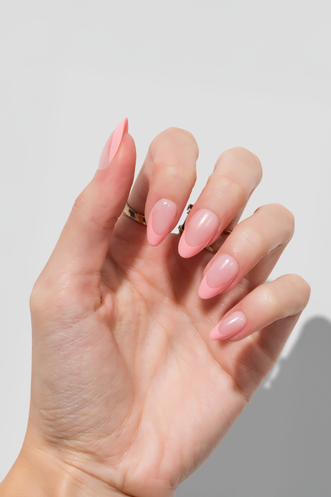 Rosy French - Short Almond - 30 Adet Takma Tırnak