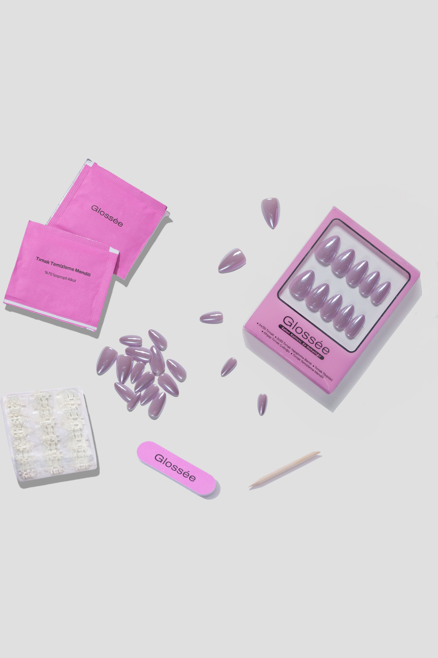 Viola Shine - Short Almond - 30 Adet Takma Tırnak