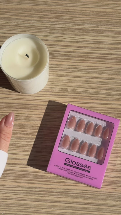 Rosy Nude - Short Almond - 30 Adet Takma Tırnak