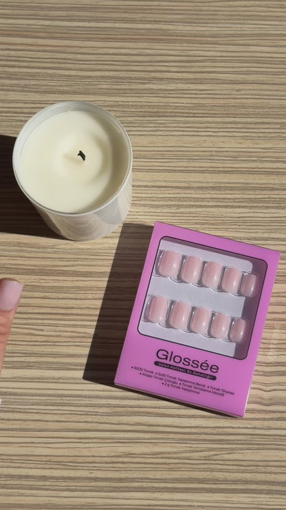 Marshmallow - Short Square - 32 Adet Takma Tırnak